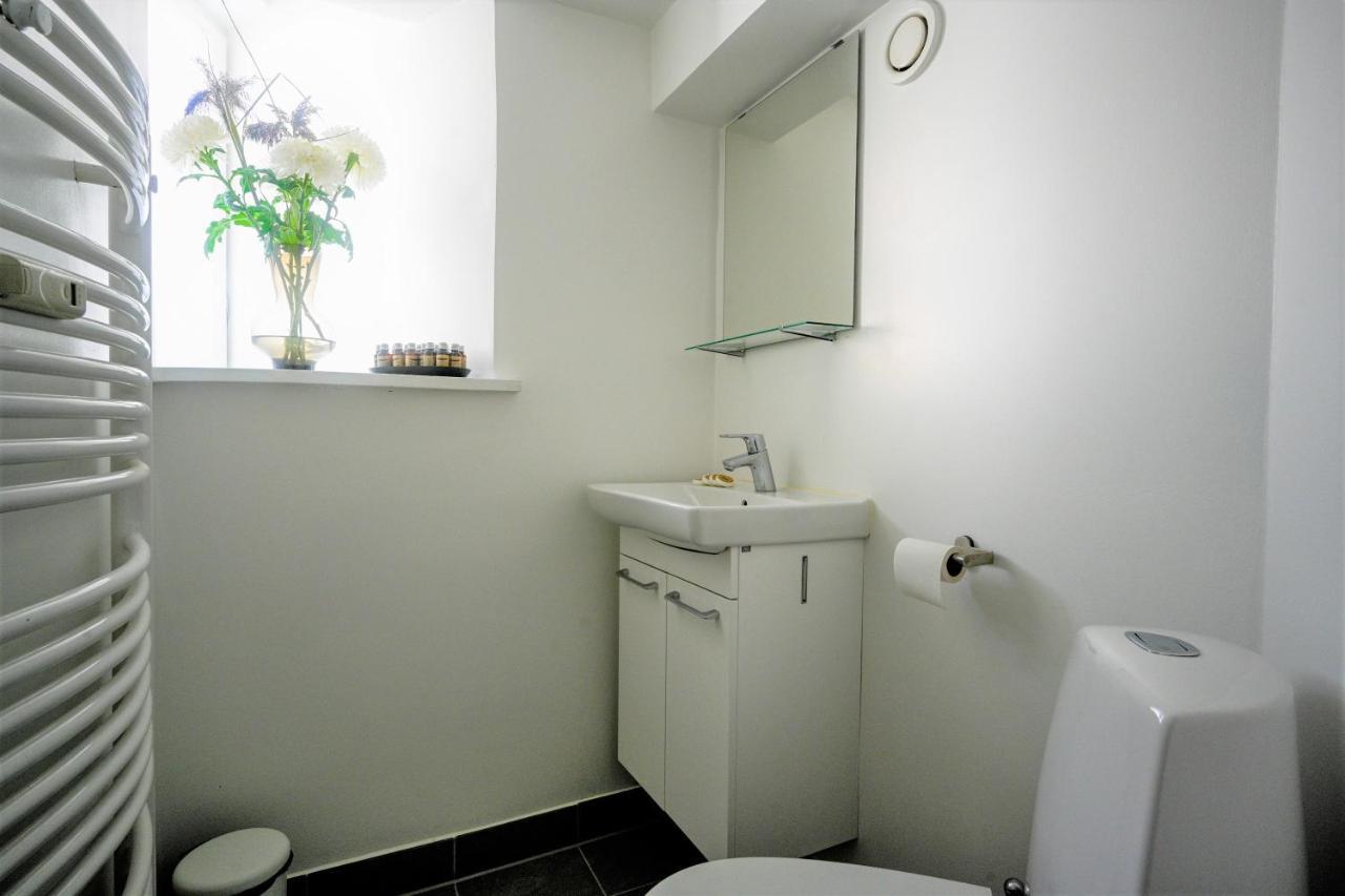 Sanders Central - Dreamy Three-Bedroom Apartment In The Middle Of It All كوبنهاجن المظهر الخارجي الصورة