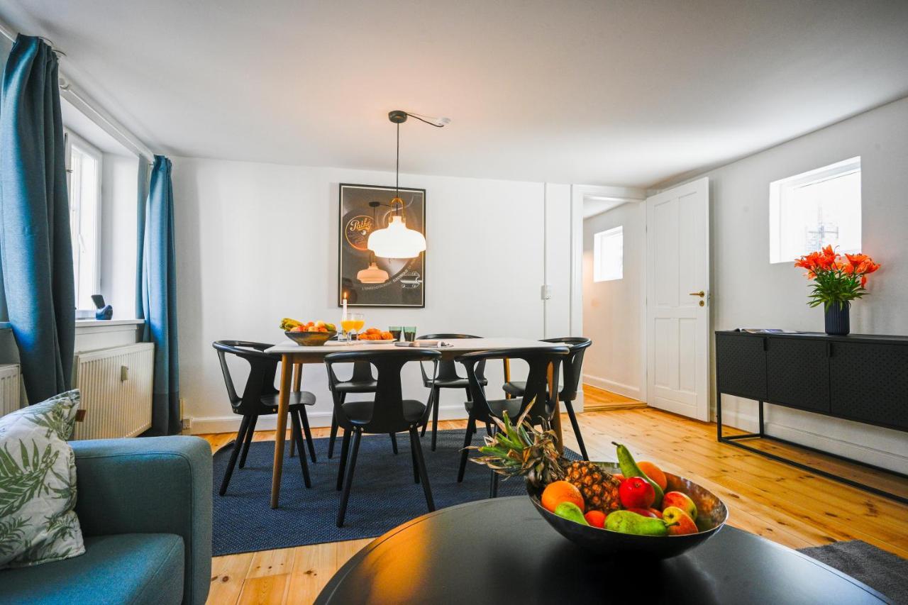 Sanders Central - Dreamy Three-Bedroom Apartment In The Middle Of It All كوبنهاجن المظهر الخارجي الصورة